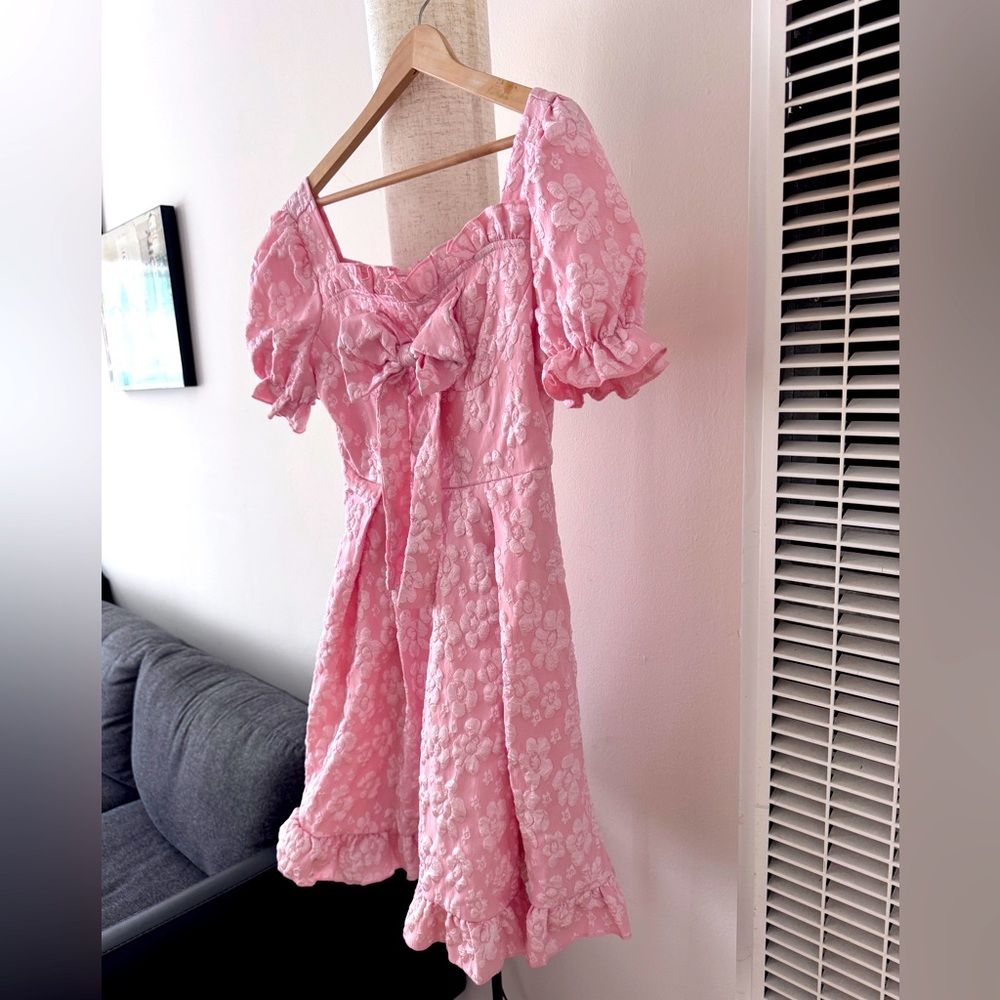 Elegant Pink Floral Dress